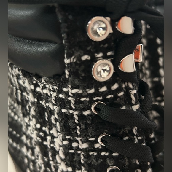 MARKDOWN on Jennifer Lopez NWOT Size 8 Plaid Platform Boots - Picture 7 of 8